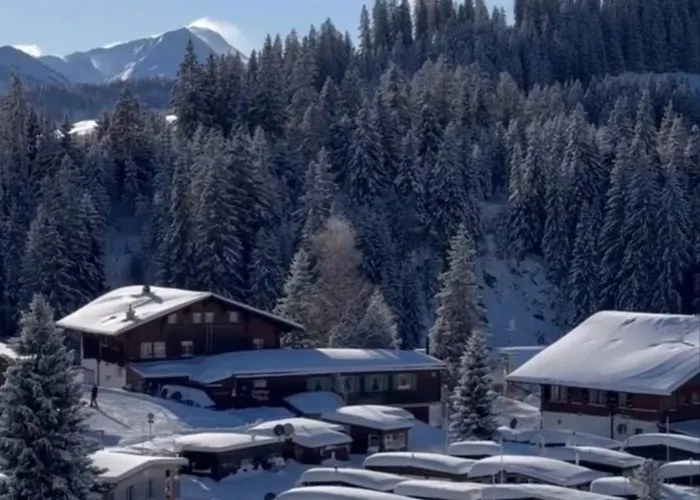 مكان تخييم Schutzhaus